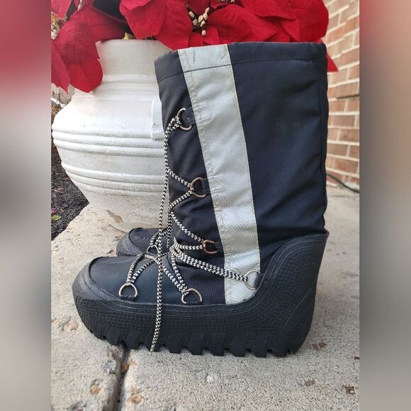 Vintage Silver Black Platform Spice Girls Style Moon Snow Boots Size 9/10 - Picture 3 of 14